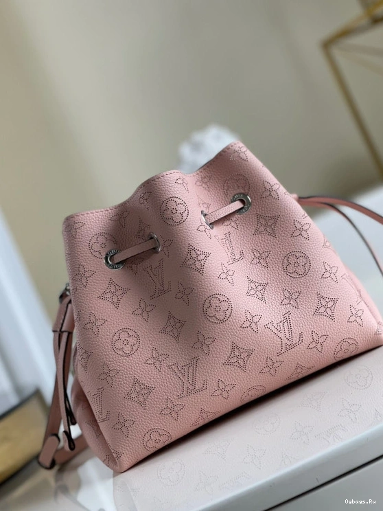 VUITTON LOUIS BELLA 0203
